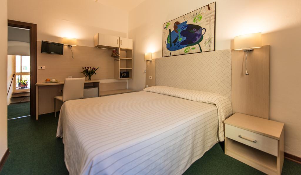 Hotel Ariston Piombino Rom bilde