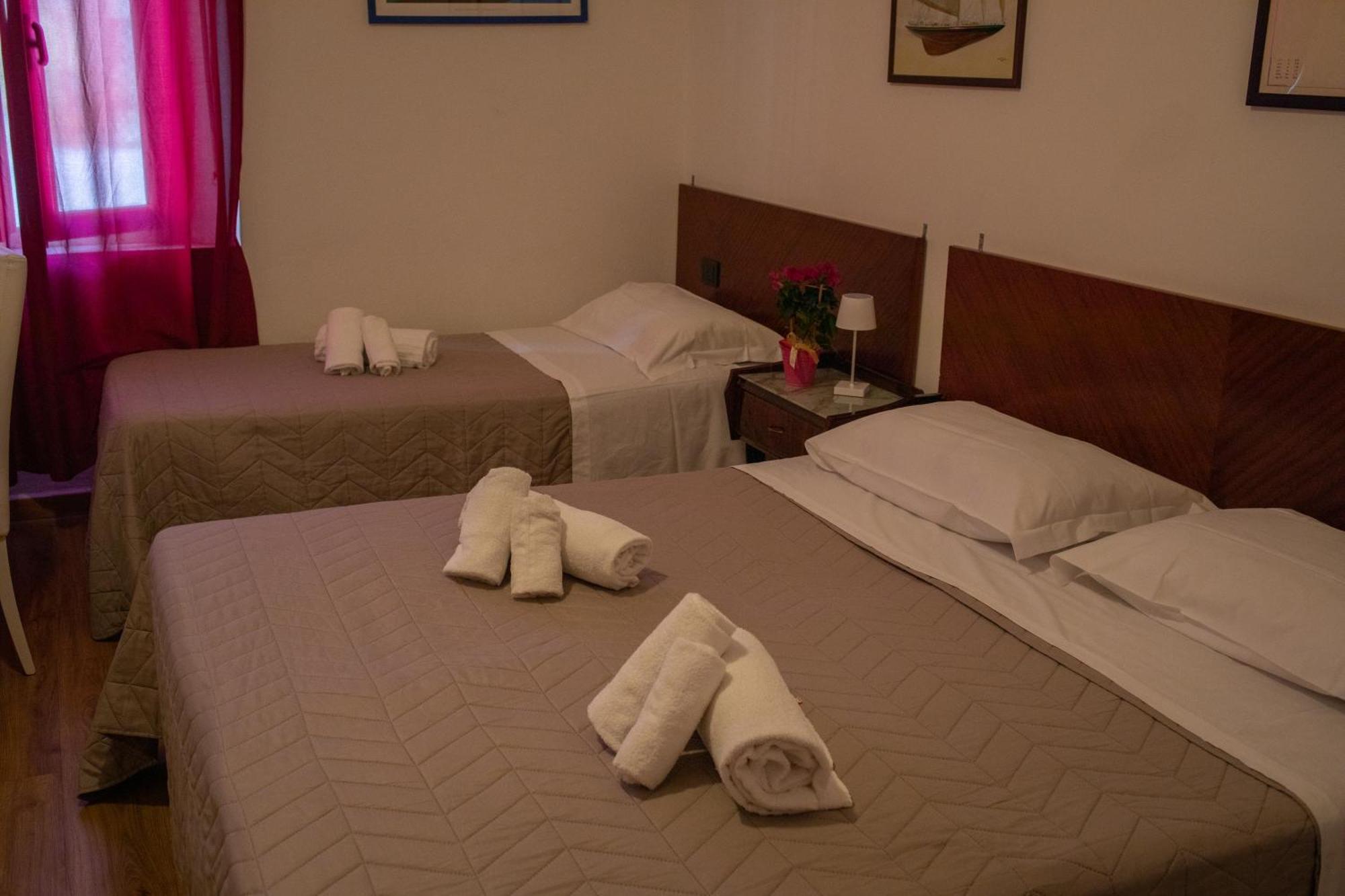 Hotel Ariston Piombino Eksteriør bilde