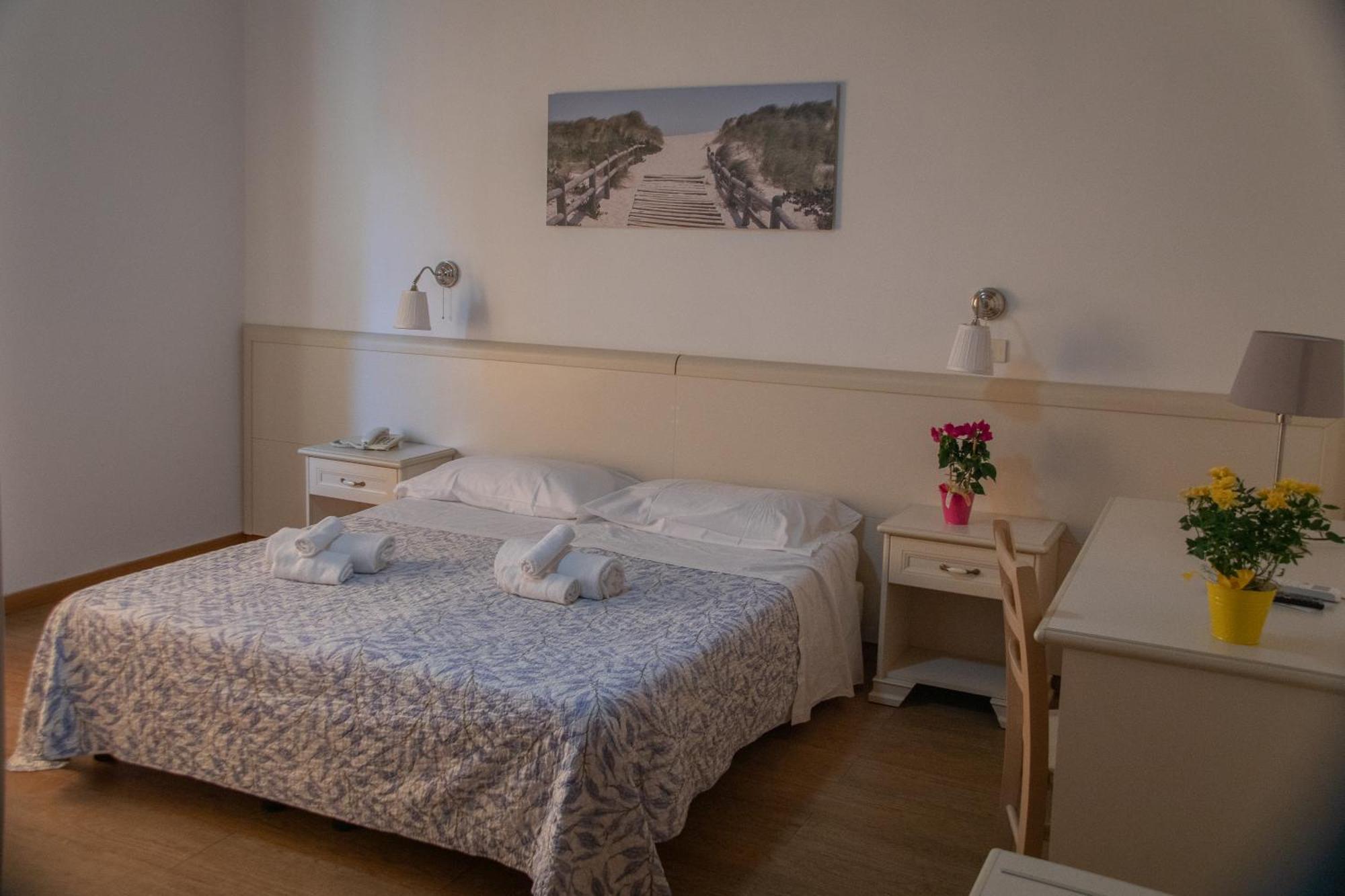 Hotel Ariston Piombino Eksteriør bilde