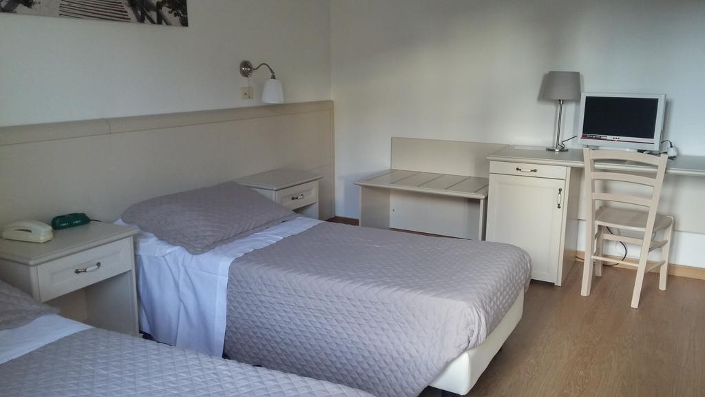 Hotel Ariston Piombino Eksteriør bilde