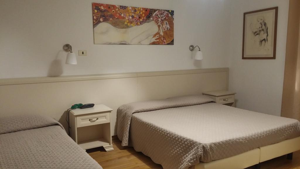 Hotel Ariston Piombino Eksteriør bilde